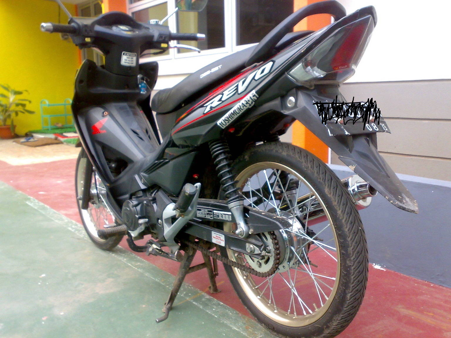 Download Kumpulan 98 Foto Modif Motor Honda Revo Terkeren Griya
